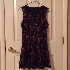 Lacy A-line dress 🥀